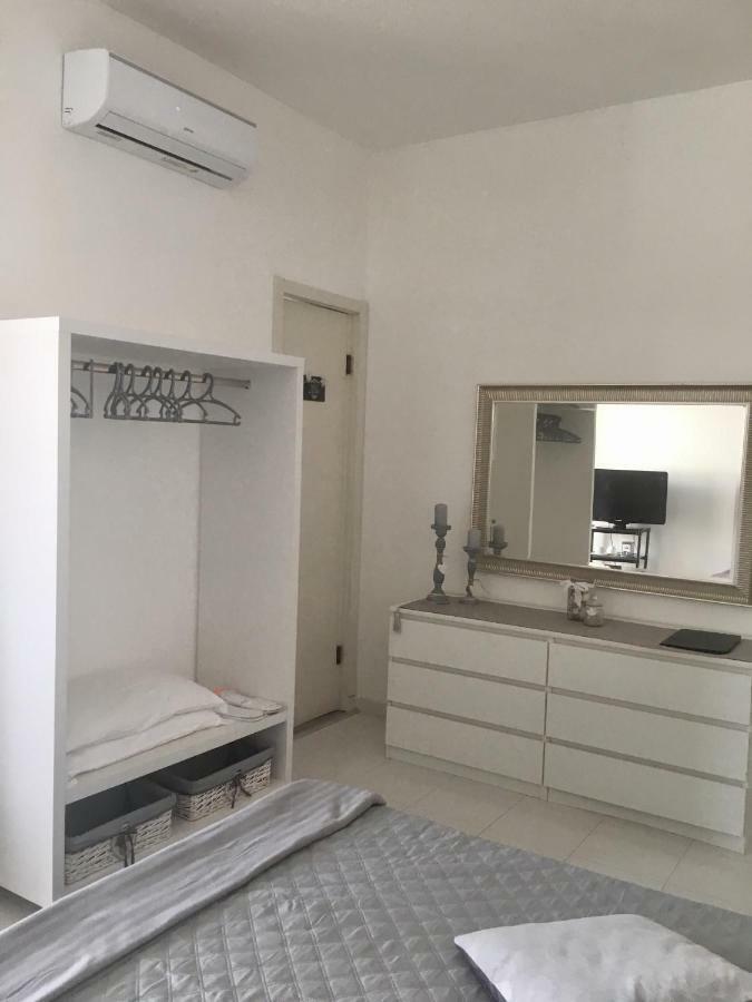 Charlottemaison Panzió Cagliari Kültér fotó