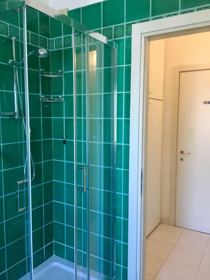 Charlottemaison Panzió Cagliari Kültér fotó