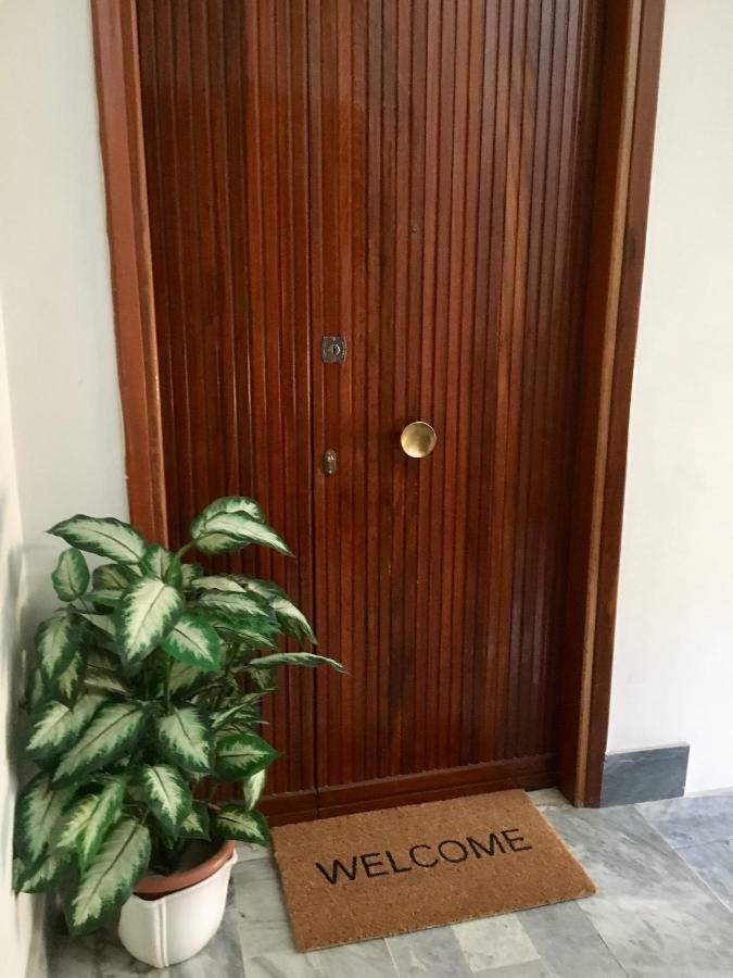 Charlottemaison Panzió Cagliari Kültér fotó