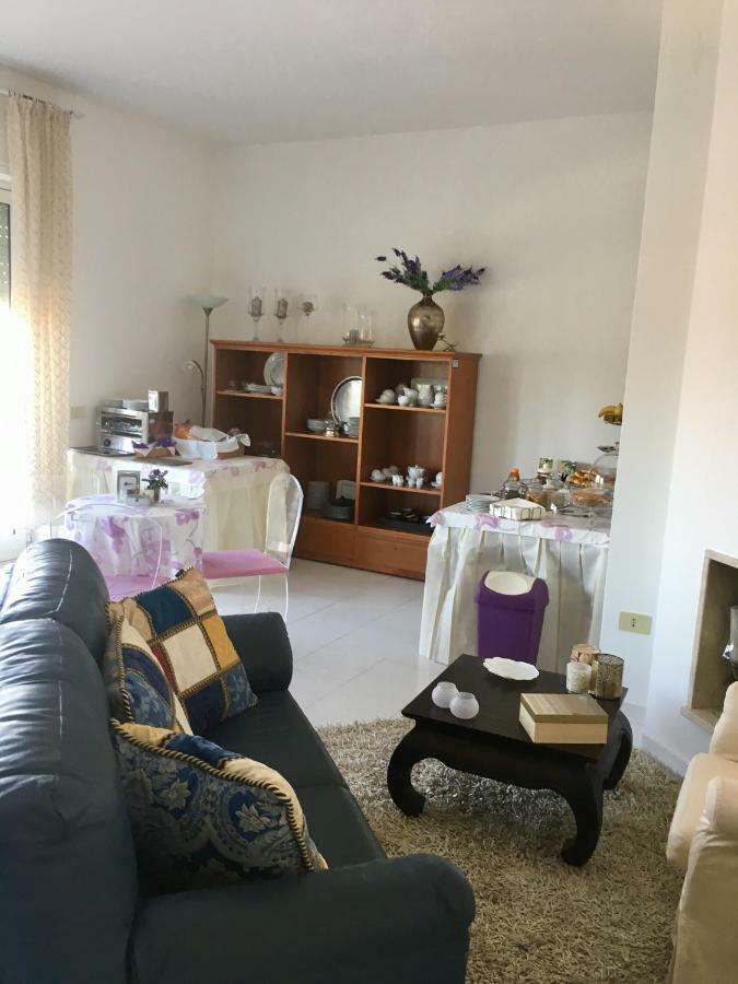 Charlottemaison Panzió Cagliari Kültér fotó